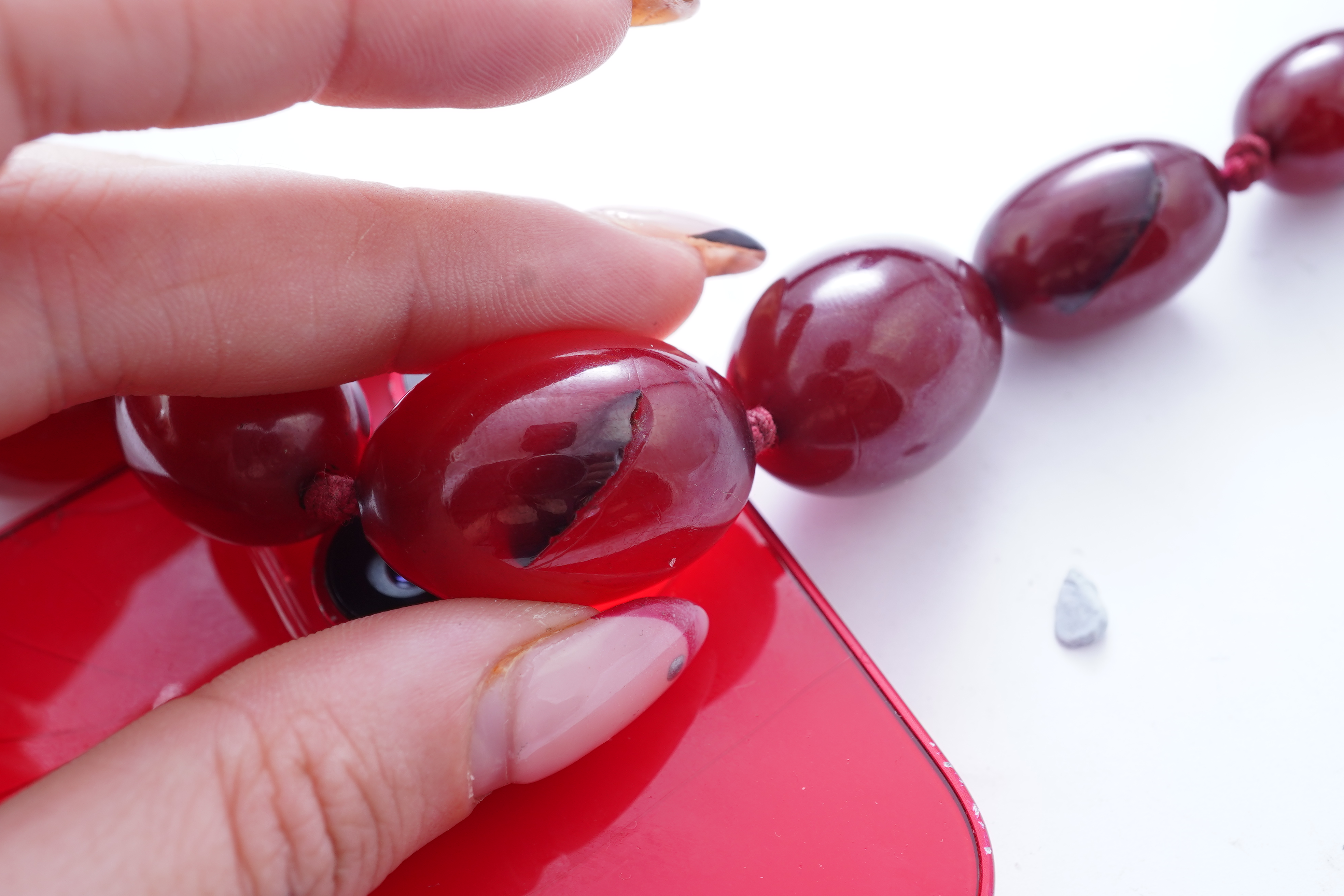 A cherry bakelite 'amber' necklace